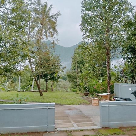 Jepun Homestay Lemukih Singaraja  Exterior photo